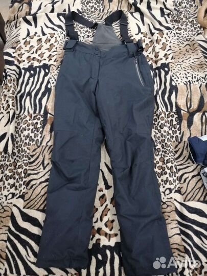 Костюм горнолыжный