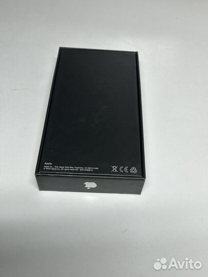 Коробка от iPhone 12 pro