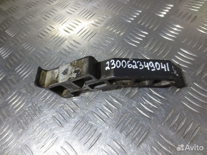 Кронштейн системы охлаждения Scania 1769532