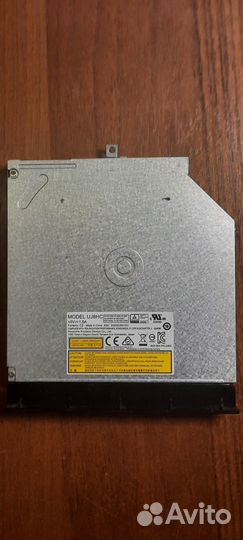 Привод DVD-RW SATA DVD UJ8HC