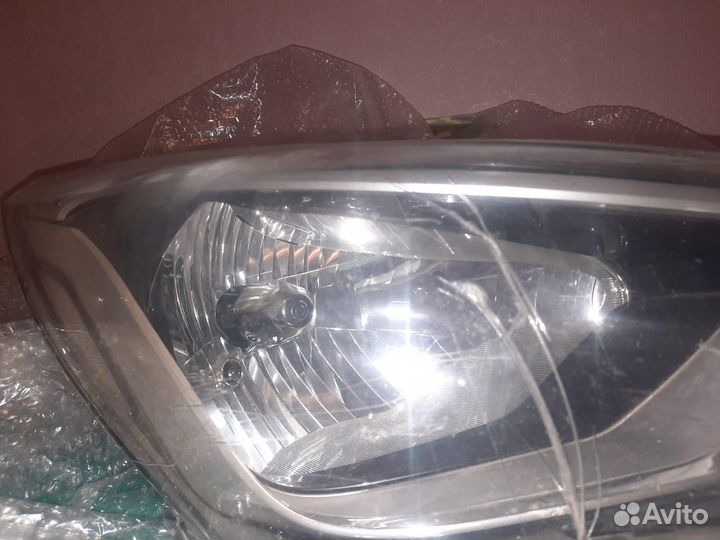 Фара передняя правая на hyundai solaris 2