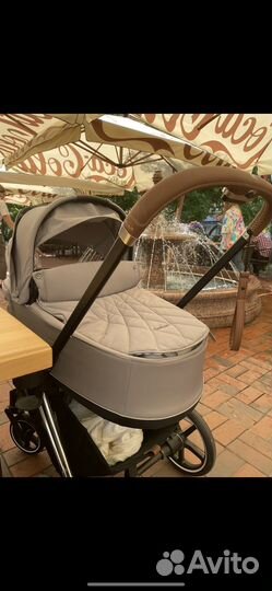 Стильная cybex Priam 3 коляска 2 в1