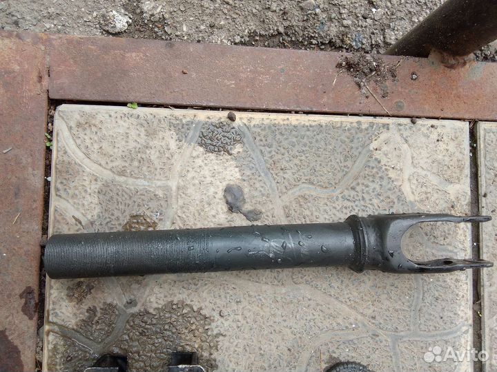 Вилка для трюкового самоката