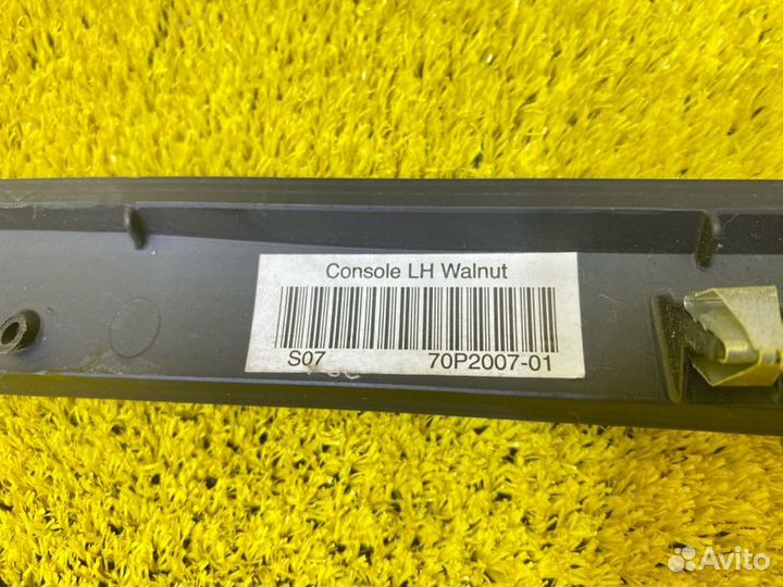 Бардачок между сиденьями передний Bmw X5 E70 145207