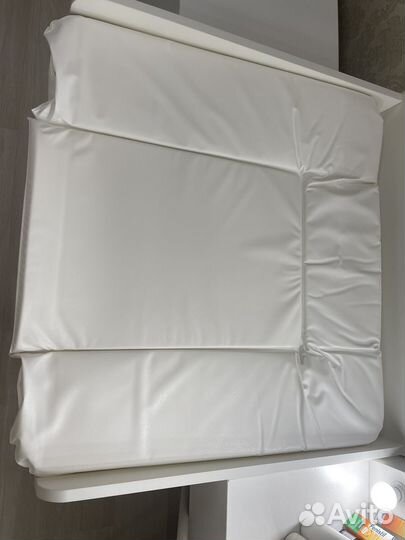 Пеленальный столик на комод