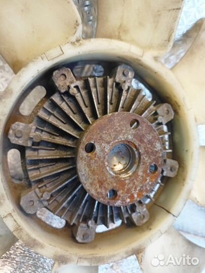 Вискомуфта Mitsubishi Pajero 2 6G74 3.5 1995