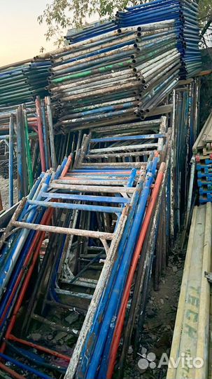 Леса строительные рамные бу