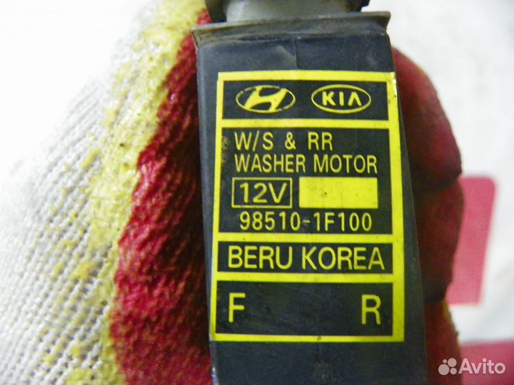 Насос омывателя Kia Sportage