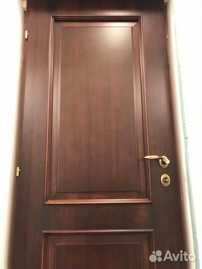 Дверь межкомнатная классическая шпон 210*80 см