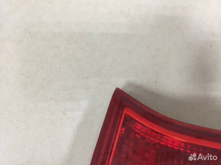 Фонарь задний внутренний правый Kia Sportage 3 SL