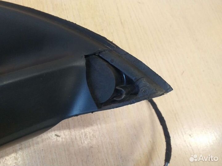 Зеркало правое Skoda Rapid 2018 год
