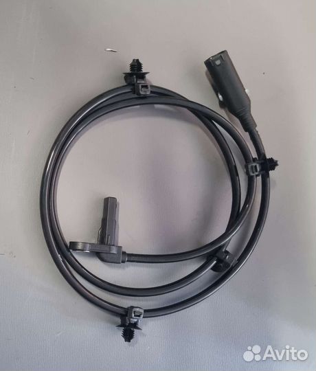 Датчик ABS задний Mercedes Vito w447