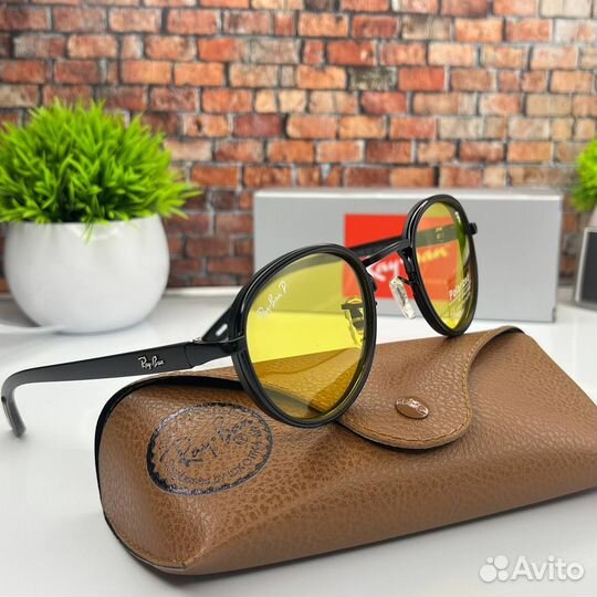 Солнцезащитные очки ray ban