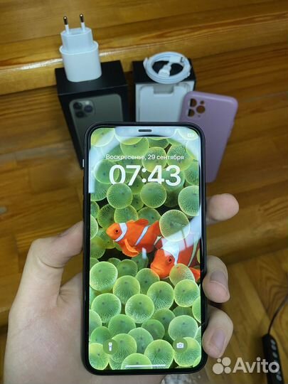iPhone 11 Pro, 64 ГБ
