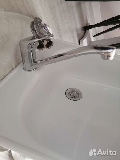 Мойка для кухни со смесителем