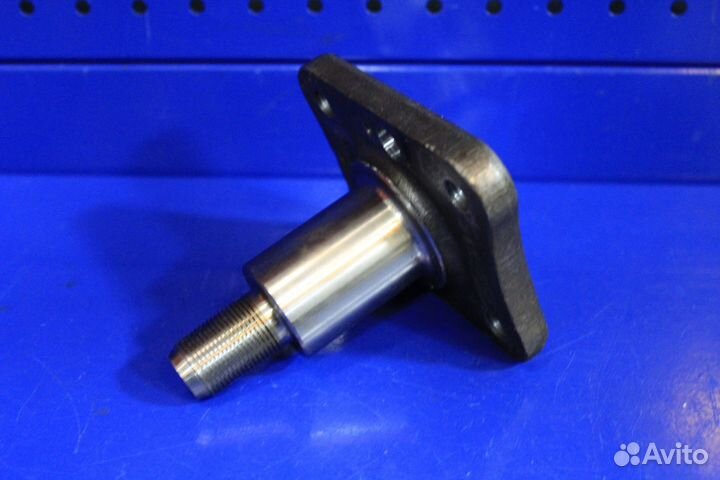 Ось задней ступицы Ford Tourneo Connect