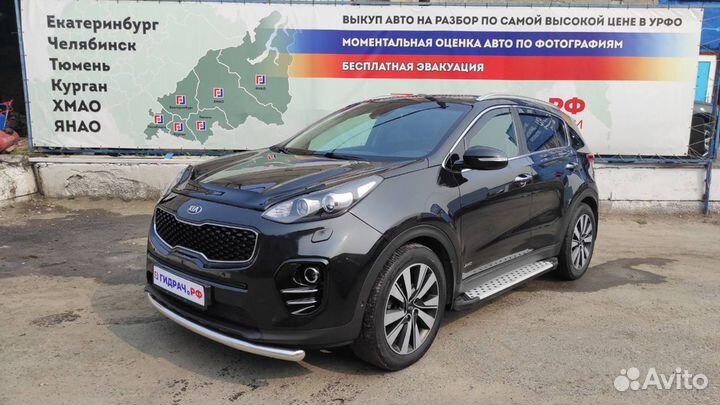 Брызговик передний правый Kia Sportage 4 86832-F10