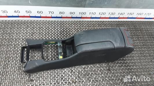 Подлокотник центральный mercedes benz S-class W220