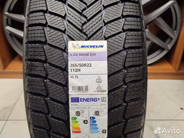 Michelin X-Ice Snow SUV 265/50 R22