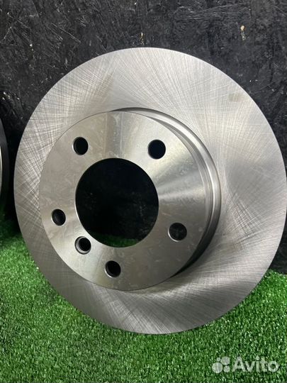 Тормозной диск передний Bmw 3-Series E36 M40 M43