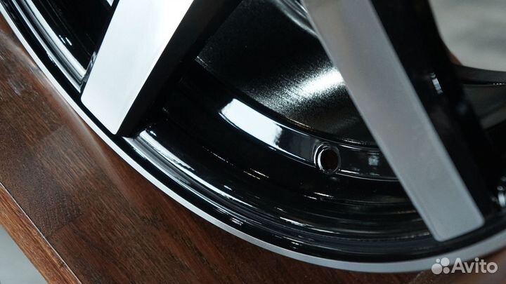 Литые диски vossen R16 для Polo. Арт055