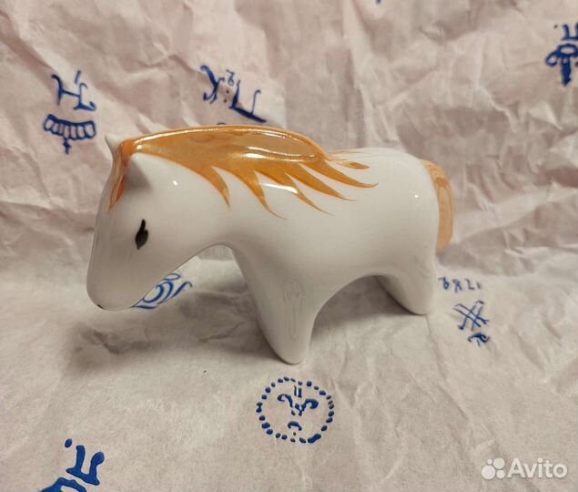 Скульптура ифз Лошадка