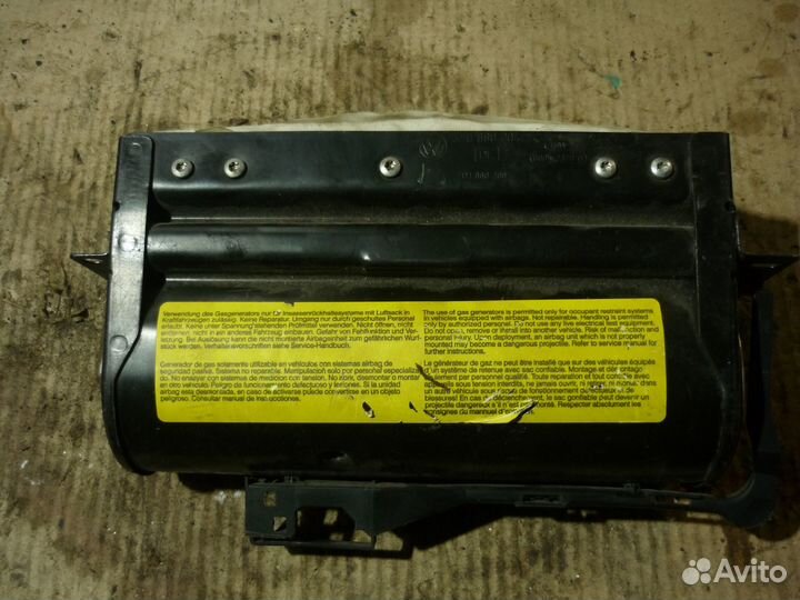 Подушка безопасноти Пассат Б5