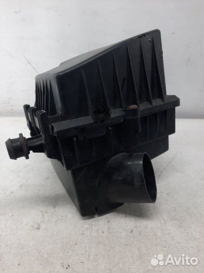 Корпус воздушного фильтра Opel Corsa хэтчбэк 3 дв