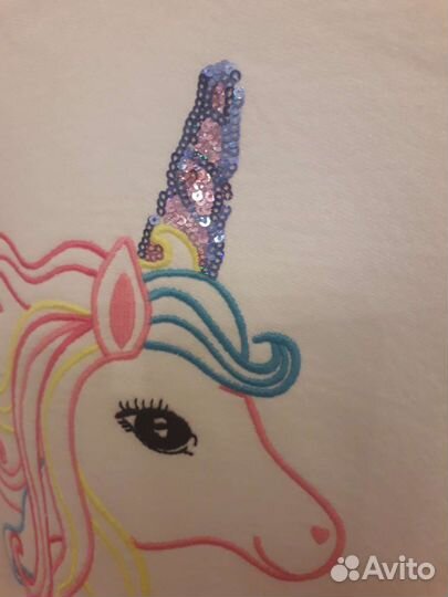 Кофта новая с капюшоном для девочек