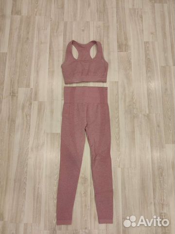 Костюм для йоги и фитнеса