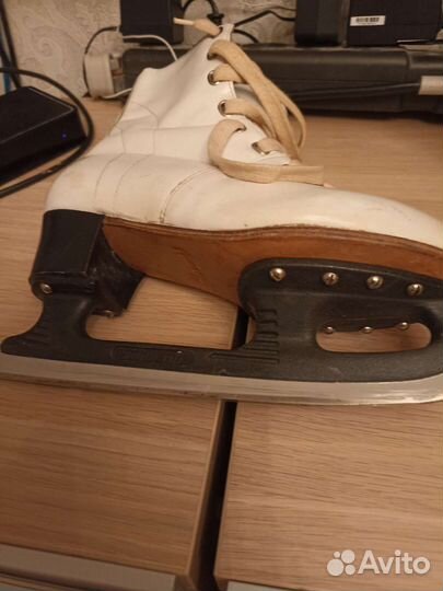 Коньки фигурные 21 размер