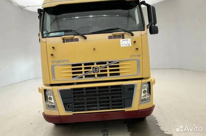 Pазбираем грузовик Volvo FH 2005-2008