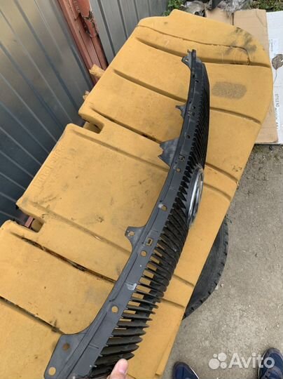 Решетка радиатора Lexus GS 300 05-08 гв