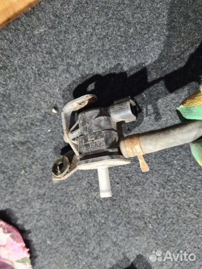 Клапан электромагнитный Toyota Corolla E150 2008