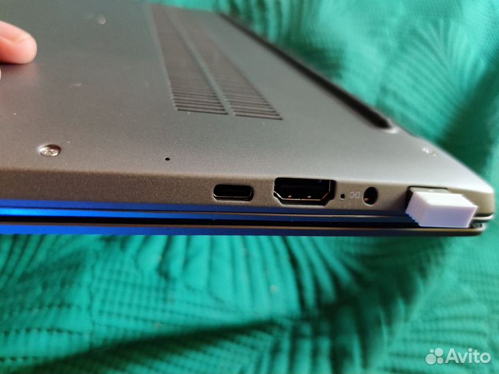 Ноутбук ryzen r7 5700u 16gb ddr4 512gb ssd m2