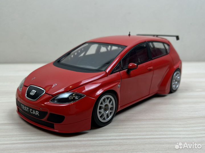 Модель Seat Leon wtcc 1/18