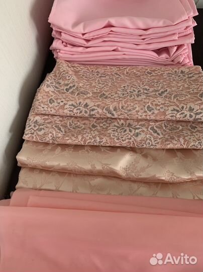 Скатерти и банты для оформления свадьбы