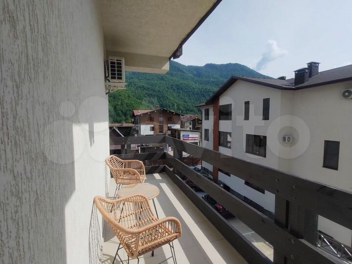 2-к. квартира, 52 м², 3/5 эт.