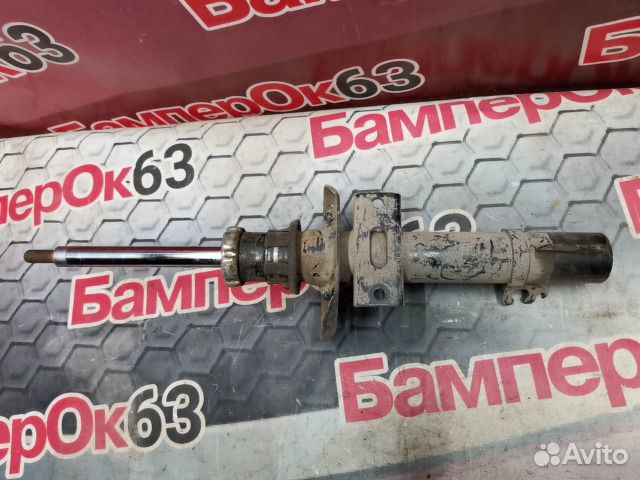 Амортизатор передний Skoda Rapid