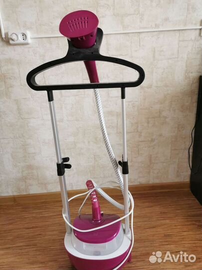 Отпариватель для одежды вертикальный напольный