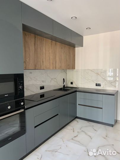 Кухня серая на заказ