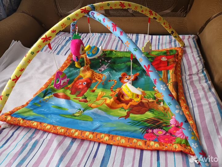 Детский развивающий коврик