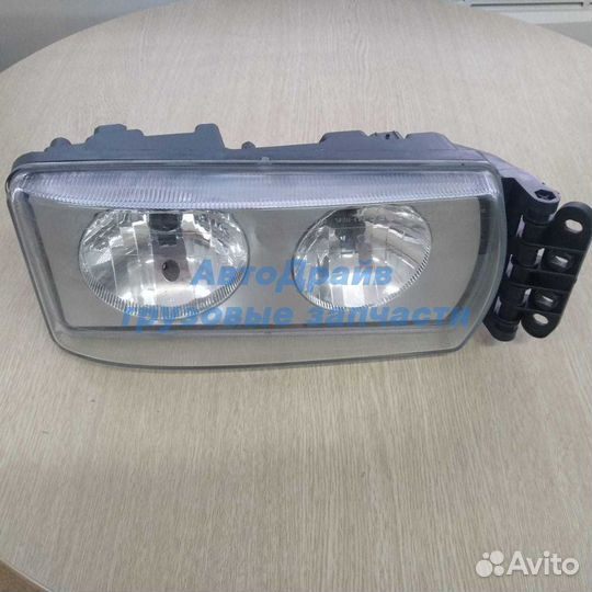 Фара Ивеко Стралис правая