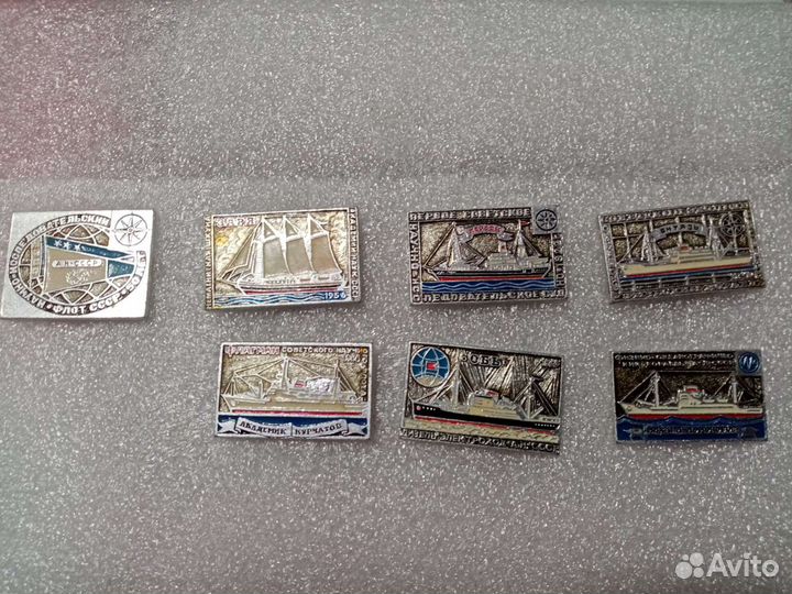 Значки корабли