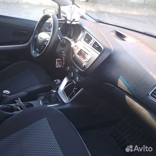 Kia Ceed 1.6 МТ, 2012, 140 000 км