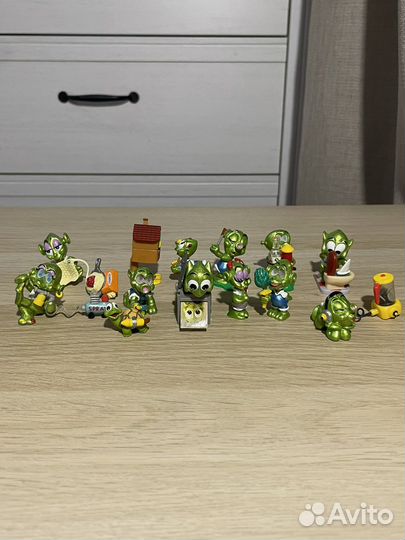 Киндер игрушки