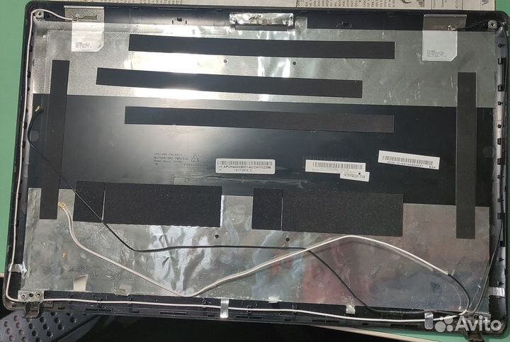 Крышка монитора Lenovo G780