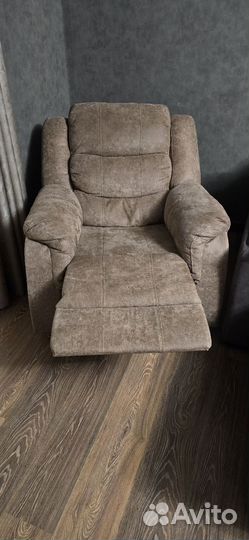 Кресло реклайнер