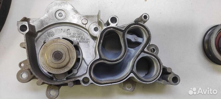 Комплект ремня грм VW Polo 1,6 MPI оригинал