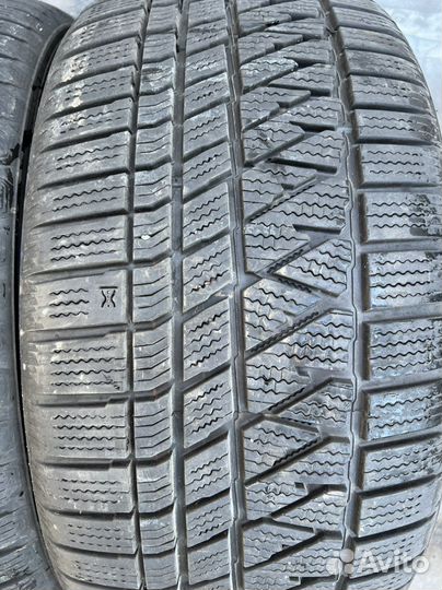 Kumho I'Zen KW27 275/40 R20